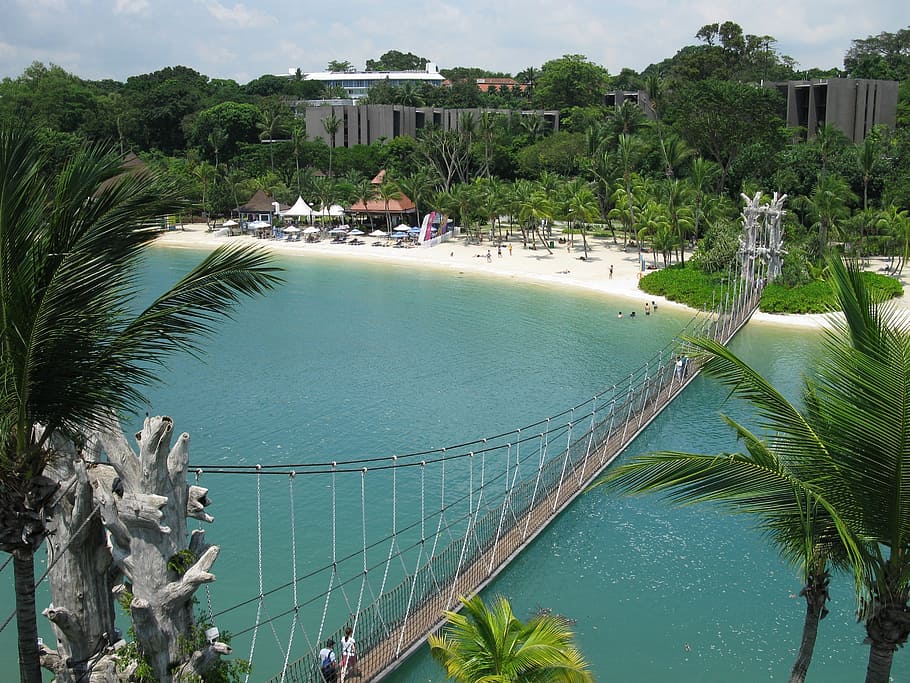 Sentosa Island: Beaches and Attractions in Singapore